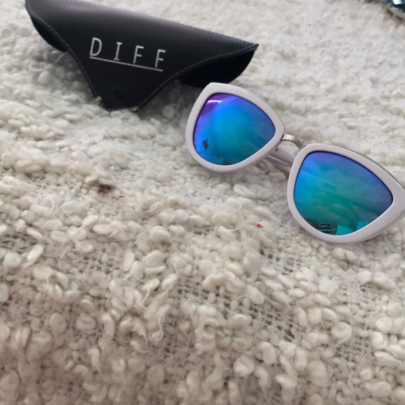 Diff Eyewear Accessories - Diff Rose sunglasses